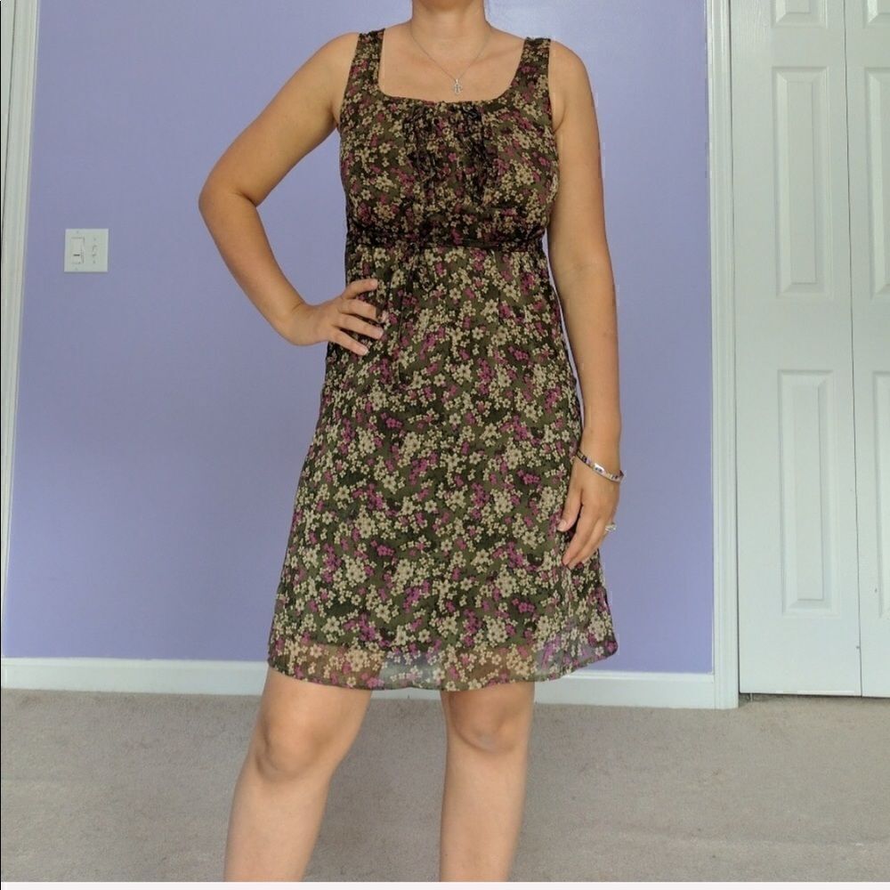 Converse Green Red Floral Print Midi Shift Dress Lined Ruffle Tie Waist Size XS